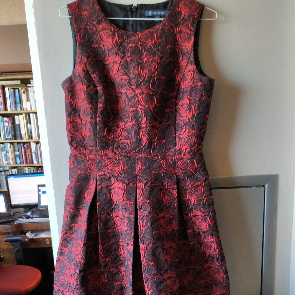 Brooks Brothers - Brocade style Dress red roses
